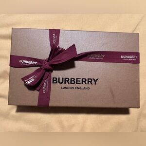 Burberry Giant Check Gauze Scarf – Dark Birch Brown – 200x100 – NWT
